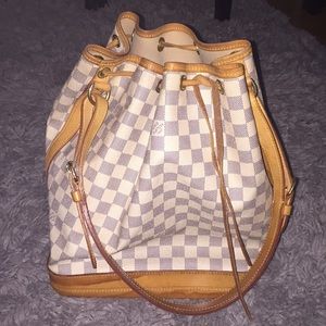 Authentic LV Noe bag (bigger size) (no trade)